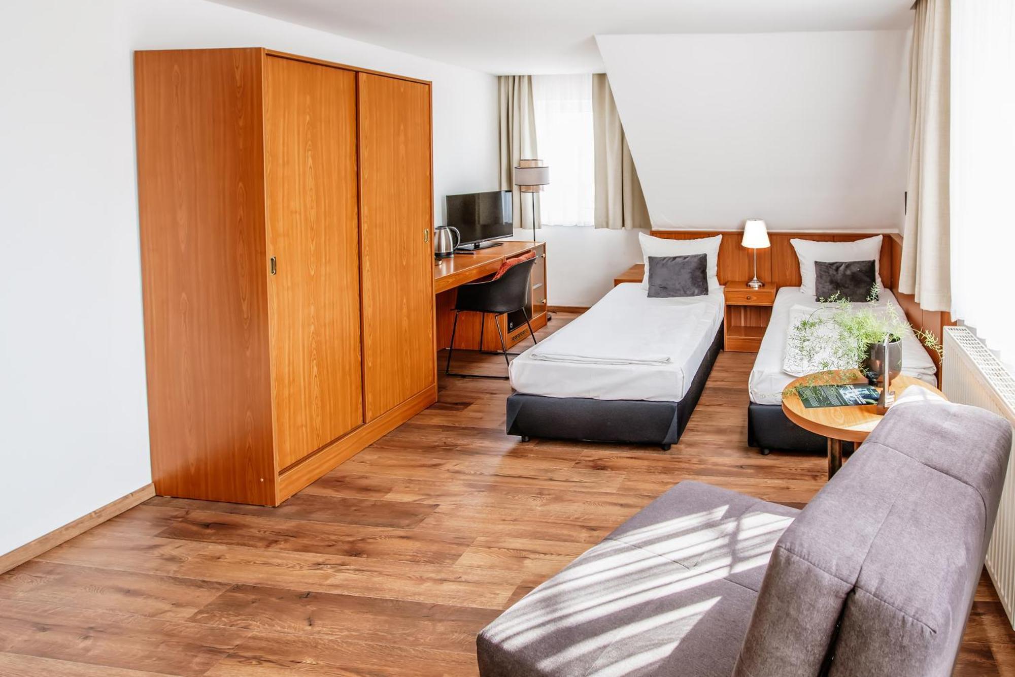 Hotel Und Restaurant Gartenstadt Erfurt Eksteriør bilde