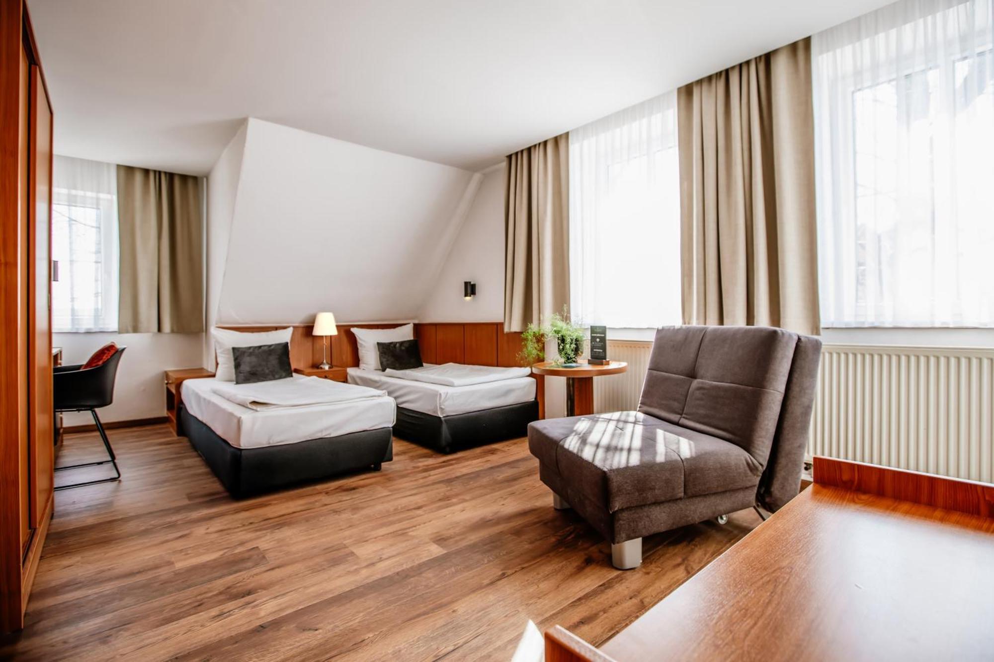 Hotel Und Restaurant Gartenstadt Erfurt Eksteriør bilde