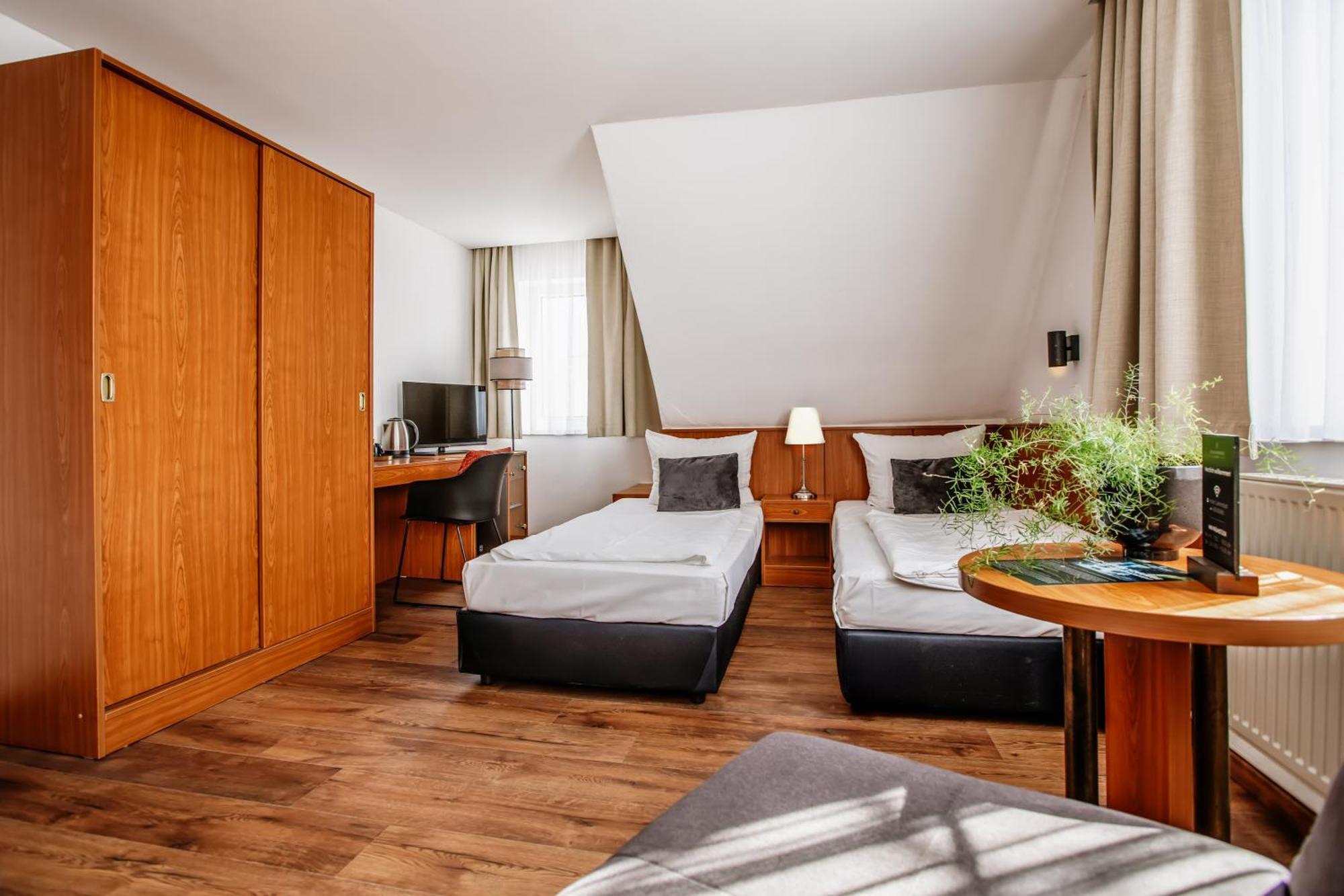 Hotel Und Restaurant Gartenstadt Erfurt Eksteriør bilde
